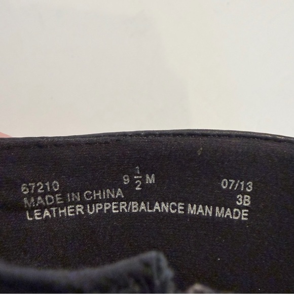 Clarks Black Leather Ankle Booties Size 9.5 boot comfortable boots - Picture 11 of 11